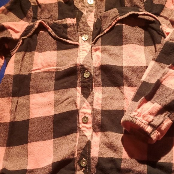 Carter's Flannel - Picture 3 of 3